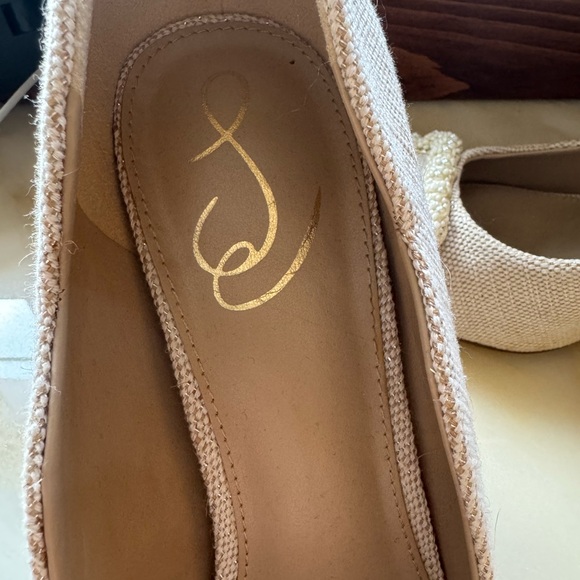 Sam Edelman Harriett Pointed
Toe Pump - Picture 7 of 8